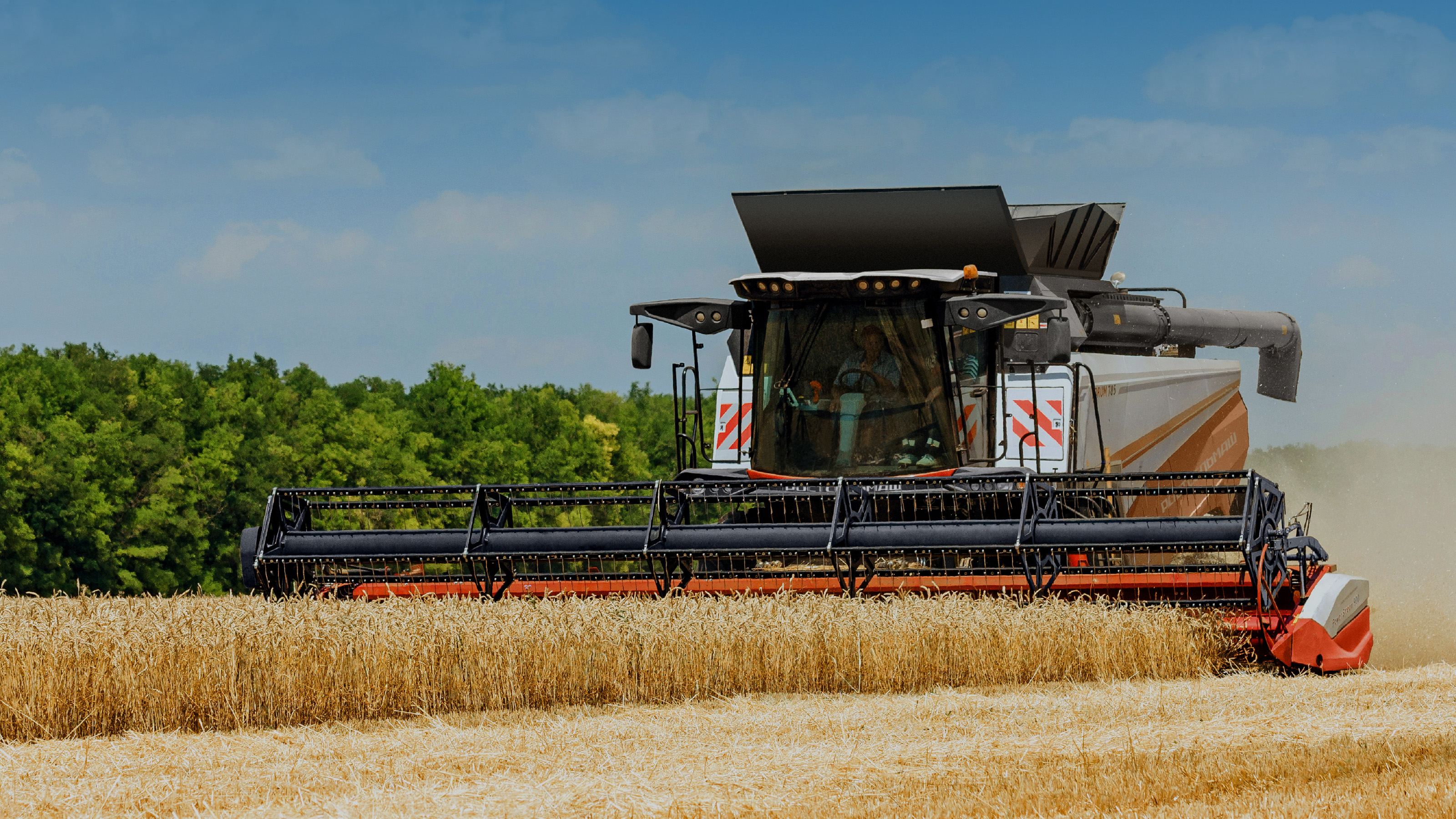 ​Техника Ростсельмаш участвует в акции «Стабильный год» от Росагролизинга.